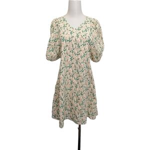 🌿🌿🌿Floral V-Neck Puff Sleeve Dress in Cream and Green by Inner ego